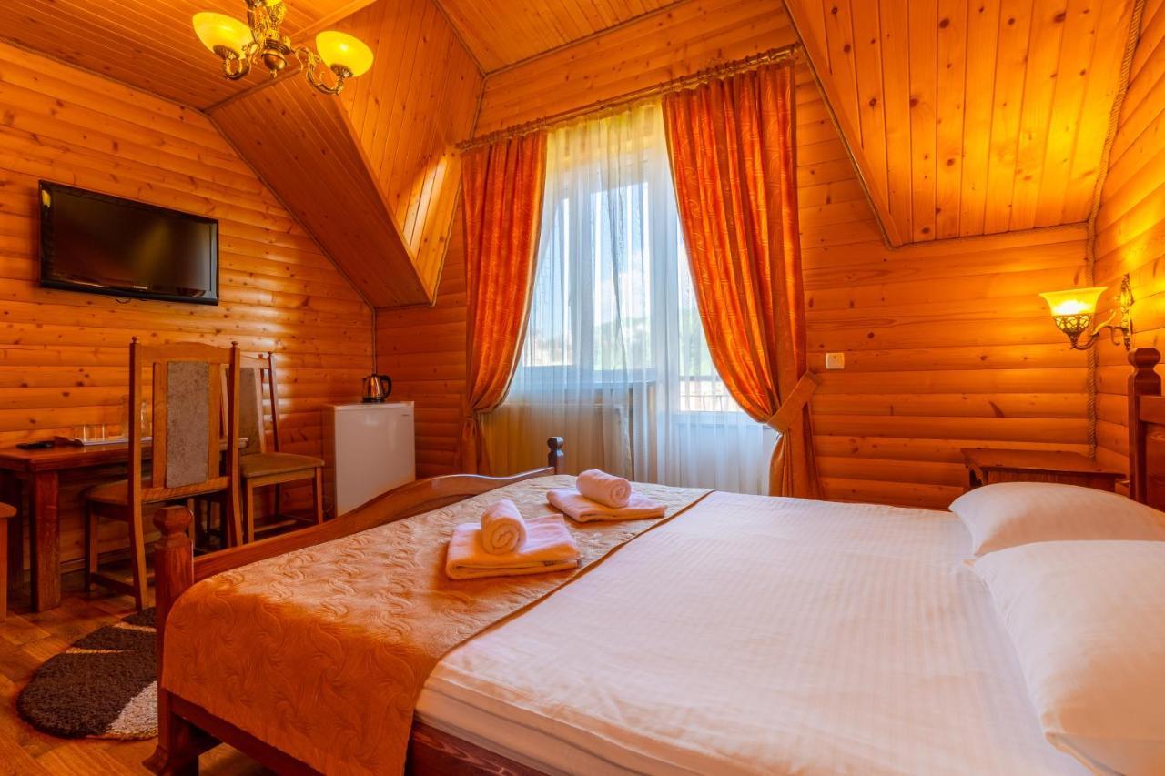 Villa Nikoletta Spa Bukovel Exterior photo